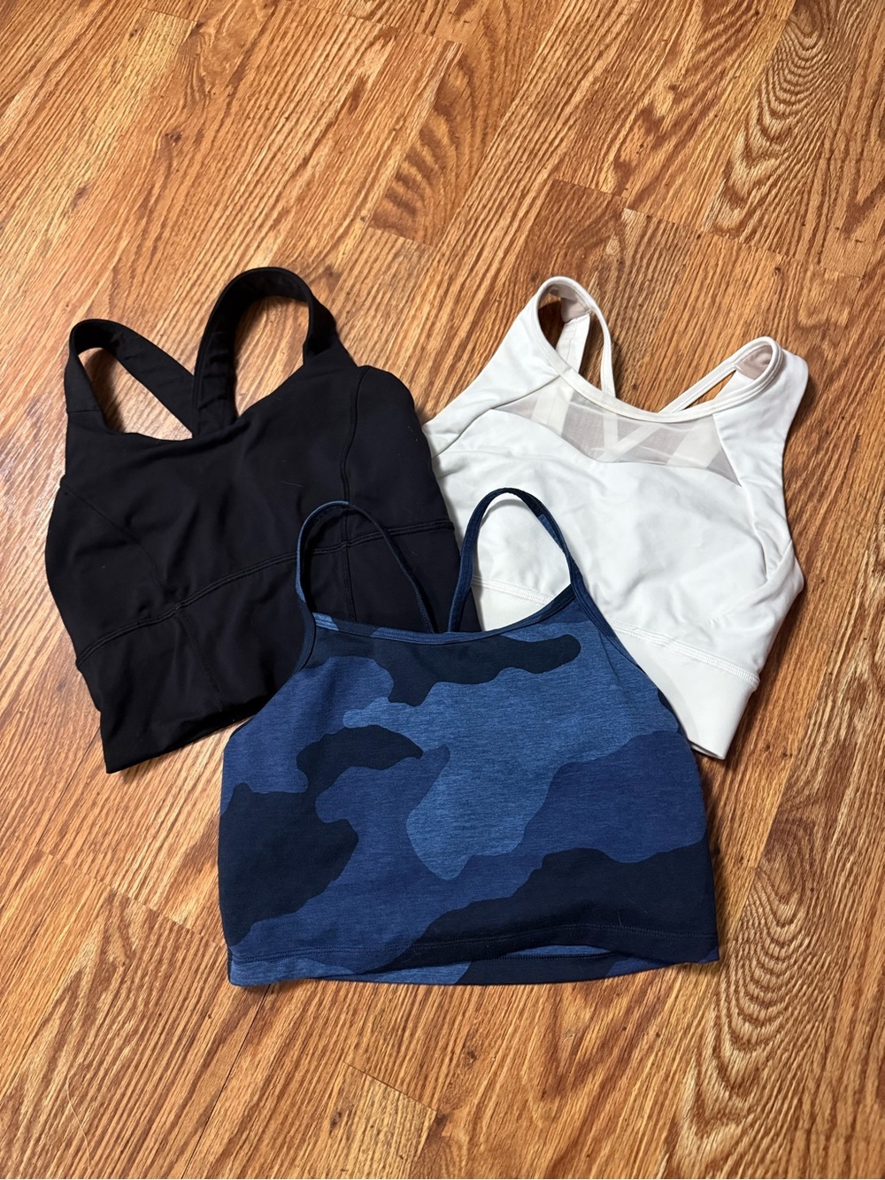 Sports Bra Bundle, White Lululemon Sz 4 Black Lululemon Sz 4, Camo Aerie Sz S
